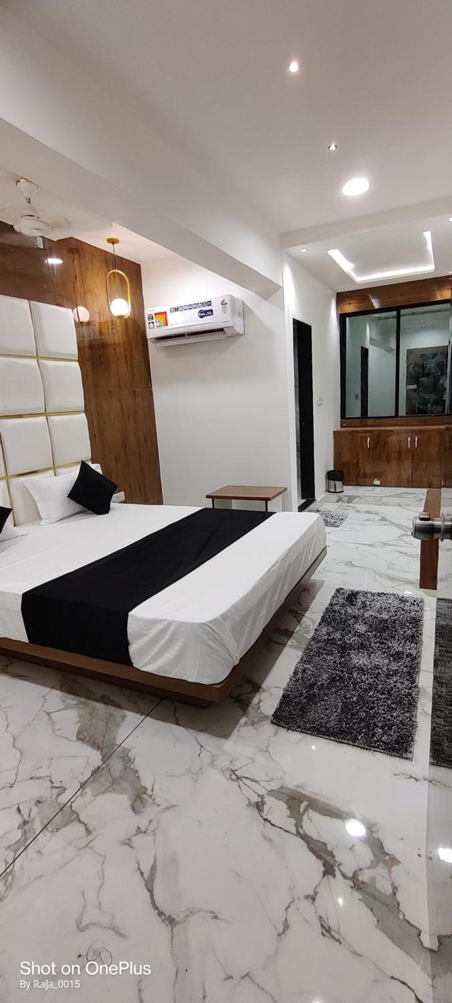 Hotel New German Αχμπανταμπάντ Εξωτερικό φωτογραφία